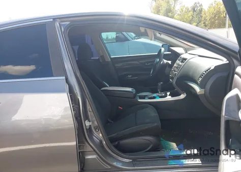 2015 Nissan Altima 2.5 S from USA, damaged, VIN 1N4AL3AP4FN865371